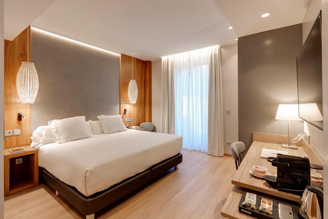 Hotel Boutique Mirlo Барселона Екстер'єр фото